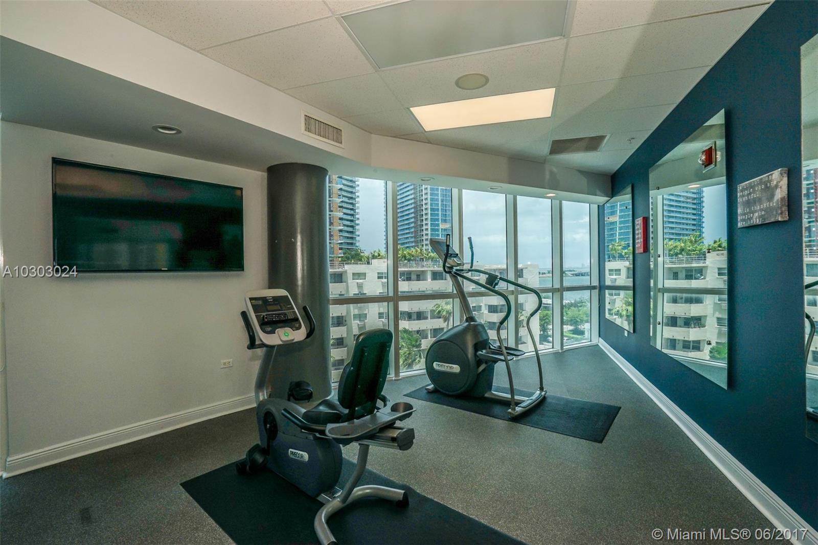 PLATINUM CONDO - Residential Lease