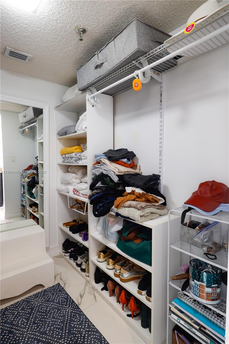 CLEARWATER OF MEADOWLAKES - Residential