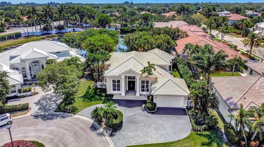 Photo of 681 NW 100th Ter, Plantation, FL 33324 (MLS # A12003517)
