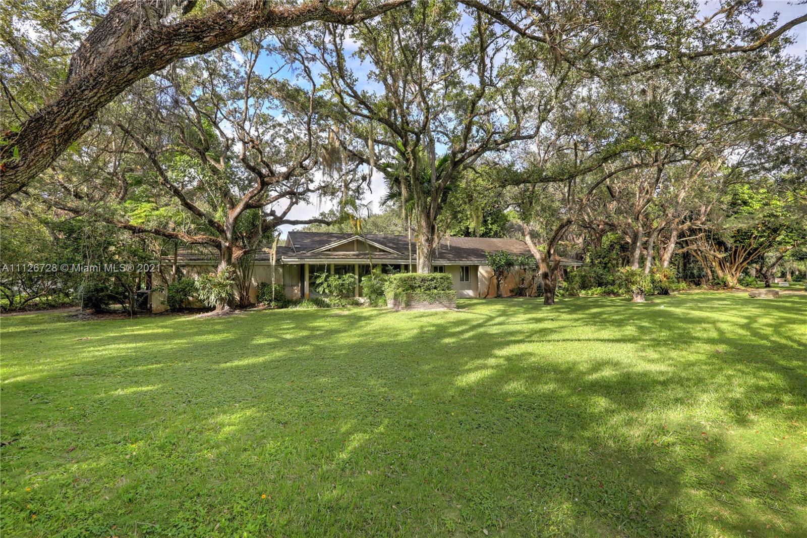 SNAPPER CREEK LAKES SUB 1 - Residential