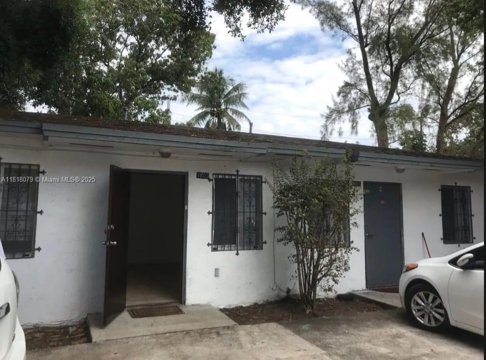 Rental Property at 7801 Nw 6th Ave 1, Miami, Broward County, Florida - Bedrooms: 2 
Bathrooms: 2  - $2,500 MO.