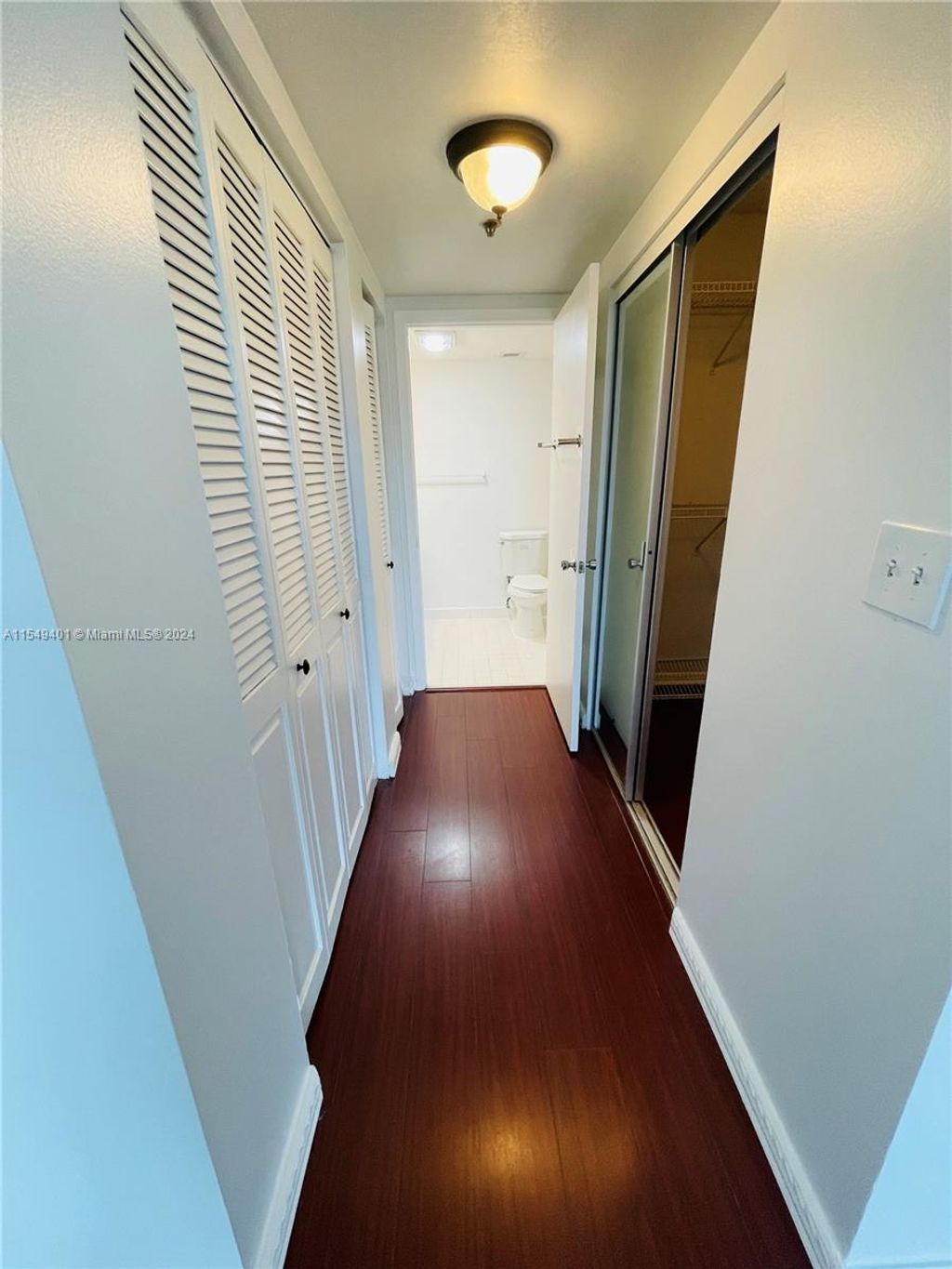 Photo of 919 Hillcrest Dr #302, Hollywood, FL 33021 (MLS # A11549401)