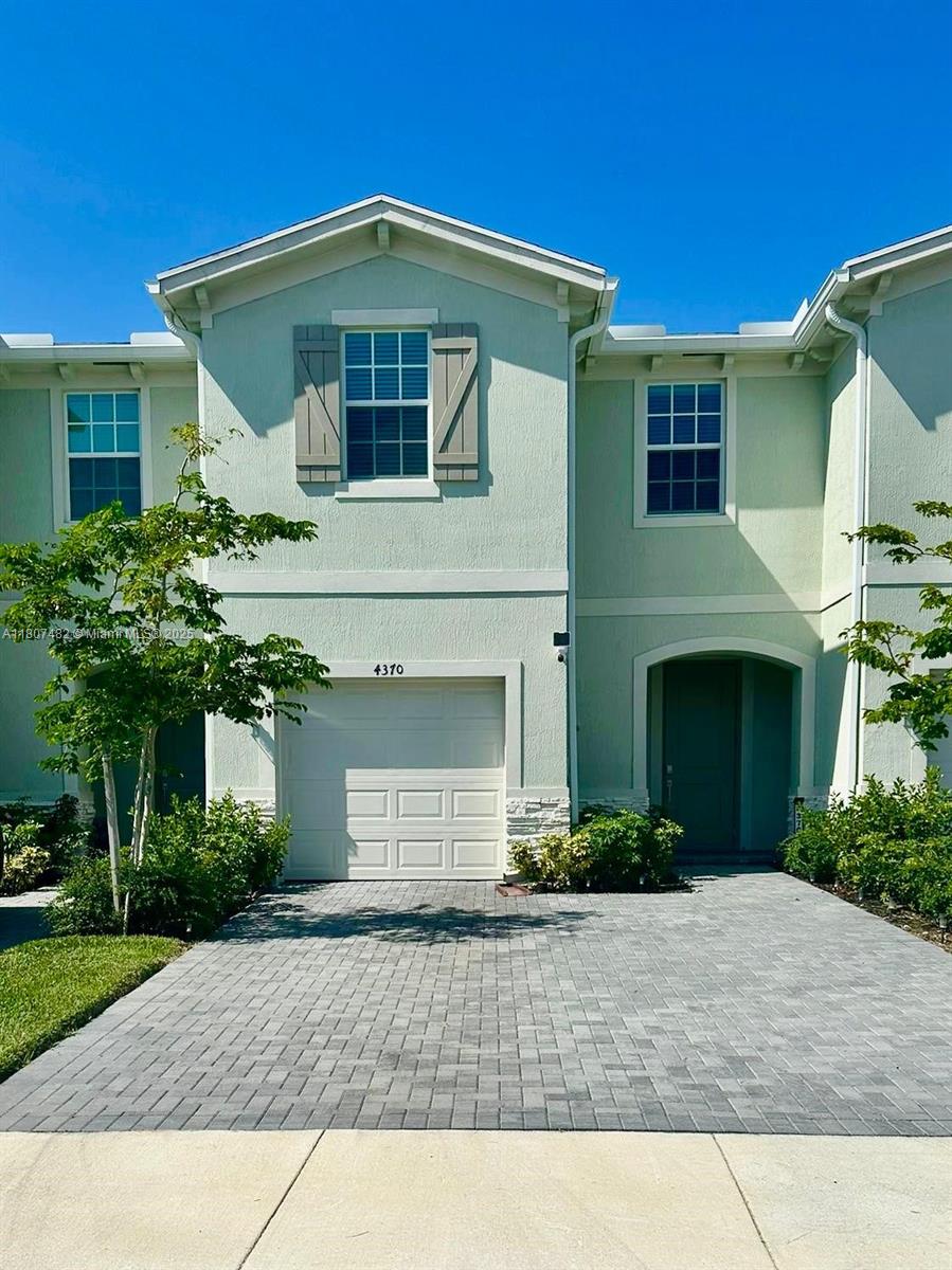 This is the opportunity to own your dream home in the exclusive Lakeshore at The Fountains Replat community! This 2,239 sq ft offers the perfect opportunity to habit a custom townhouse in one of Lake Worth's most desirable neighborhoods. Located in Flood Zone X and surrounded by top-rated schools, upscale amenities, luxury appliances and growing property values, this property combines security, convenience, and investment potential. With a strong appreciation forecast, now is the time to secure your home in this thriving area. Don’t miss this chance—contact us today!