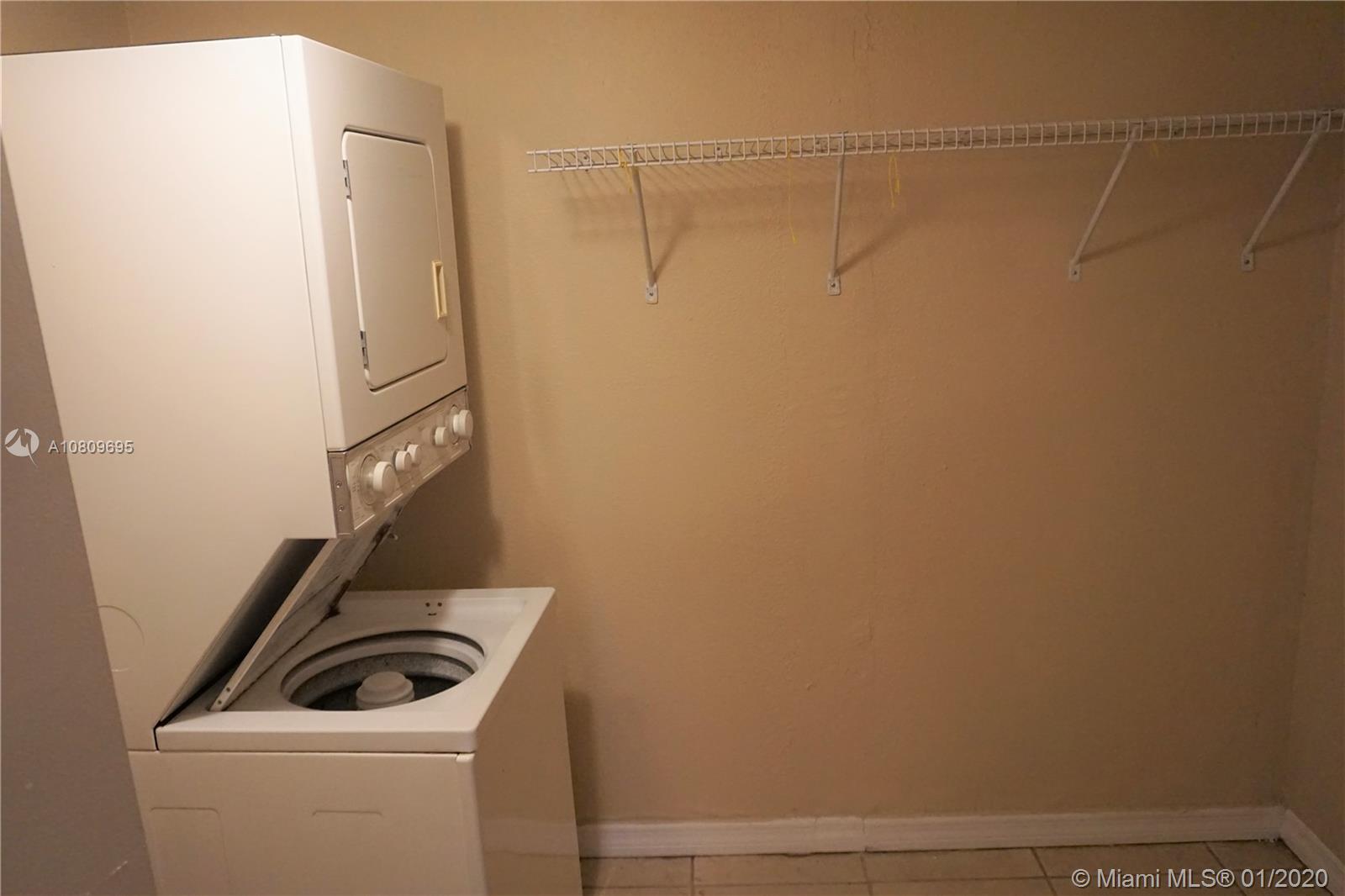 SUNLAND PARK - Residential Lease