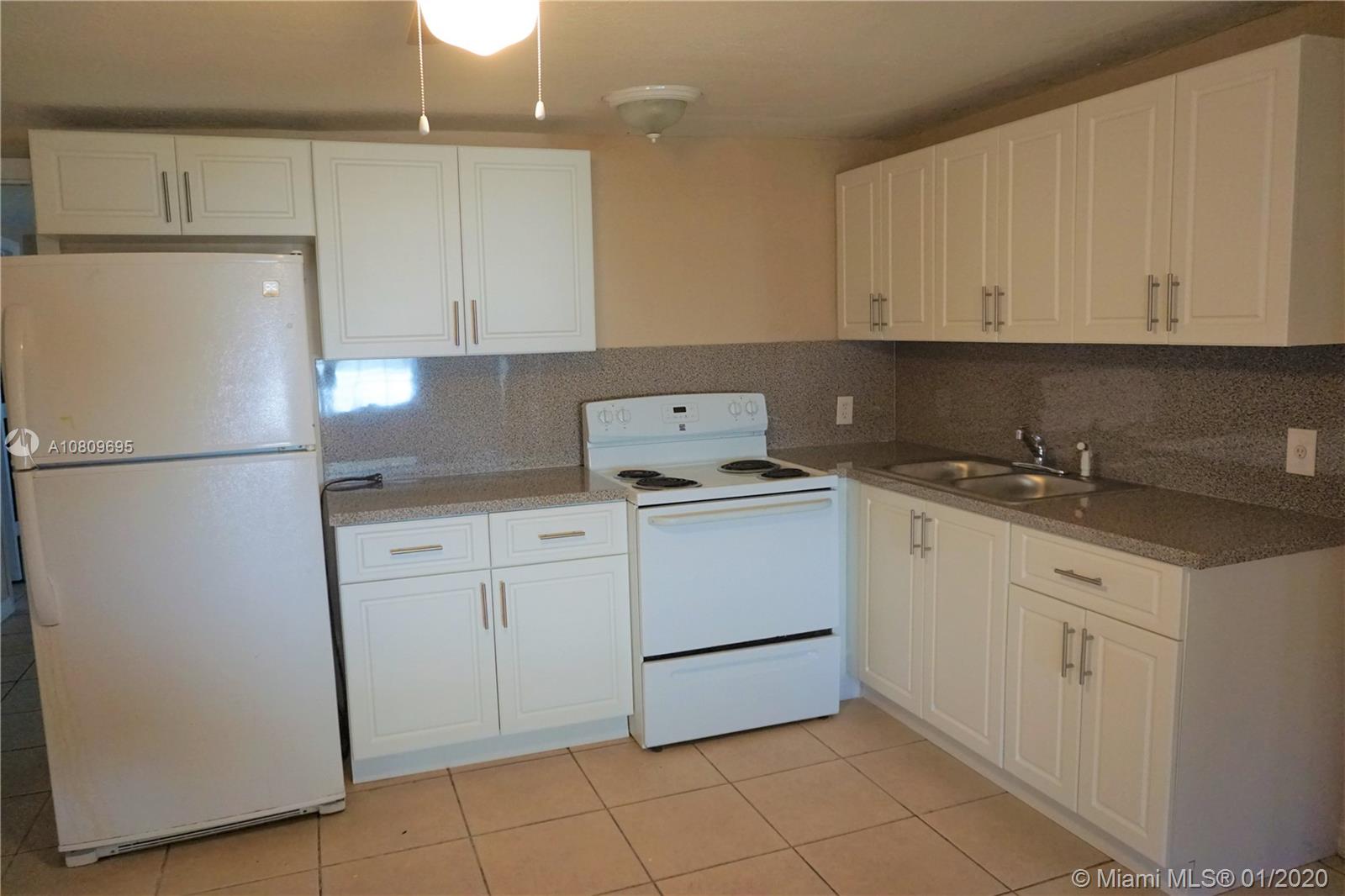 SUNLAND PARK - Residential Lease