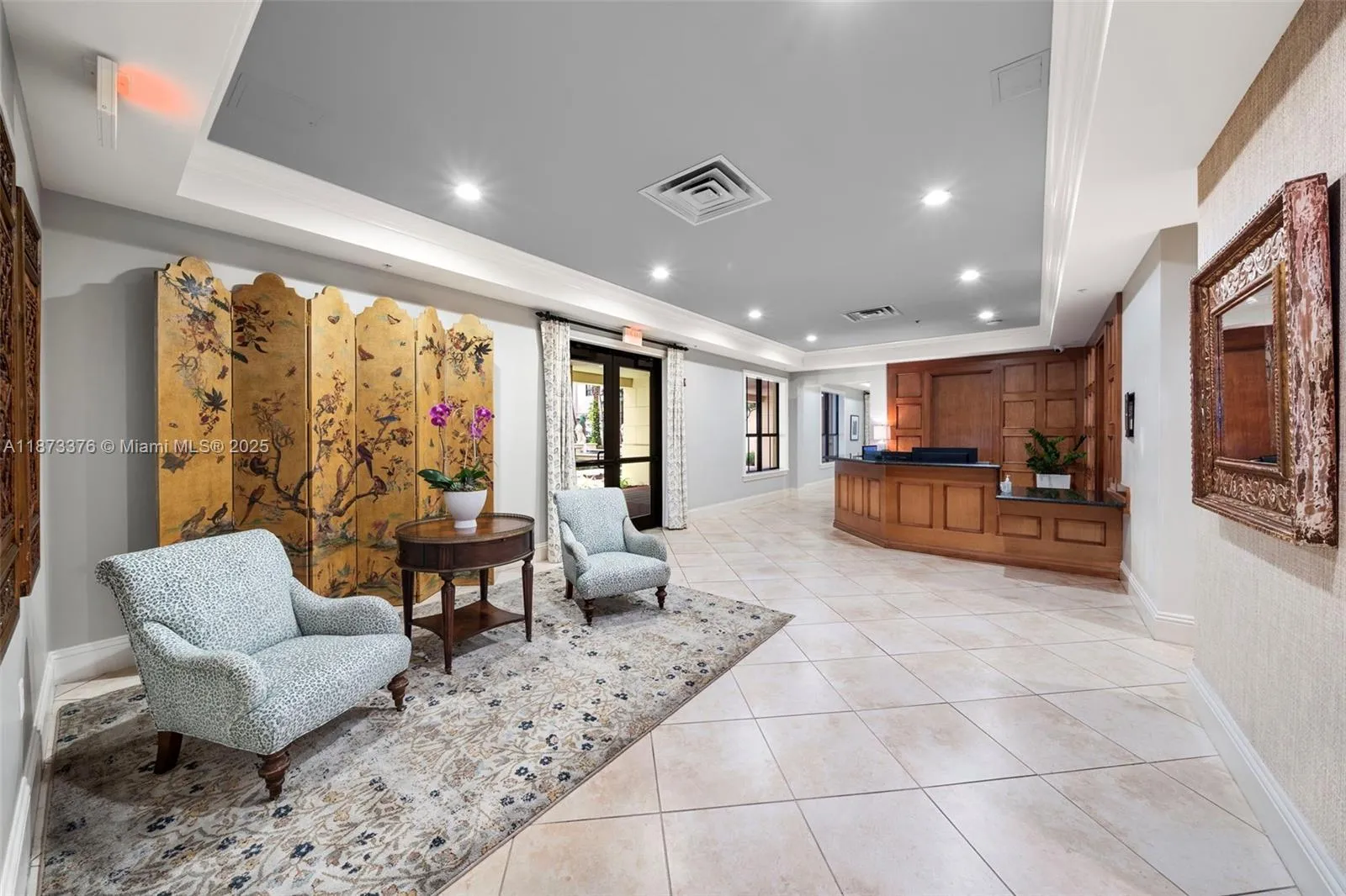 Coral Gables, Florida 33134, United States, 2 Bedrooms Bedrooms, ,3 BathroomsBathrooms,Residential,Active,204463