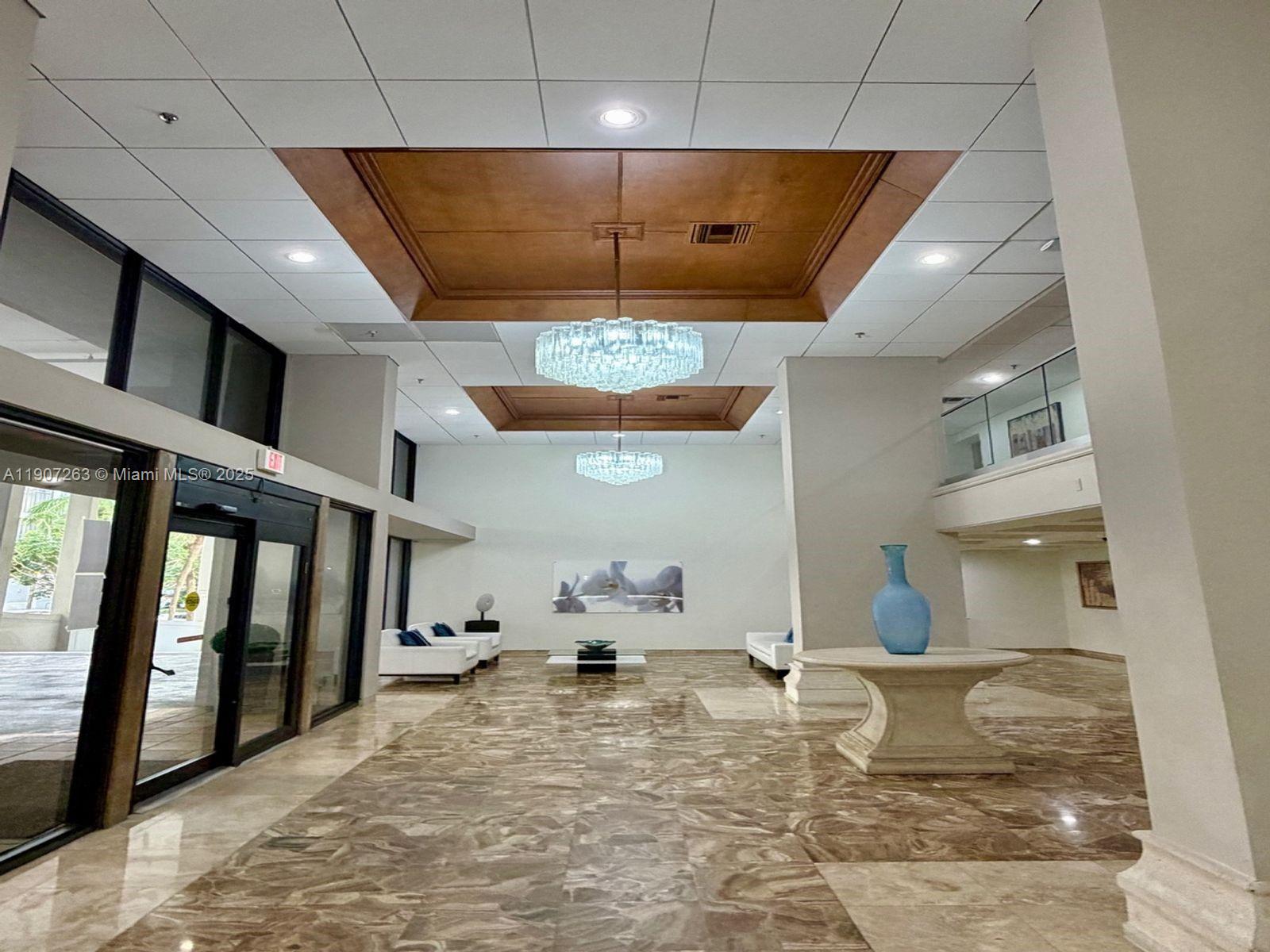 LE TRIANON CONDO - Residential