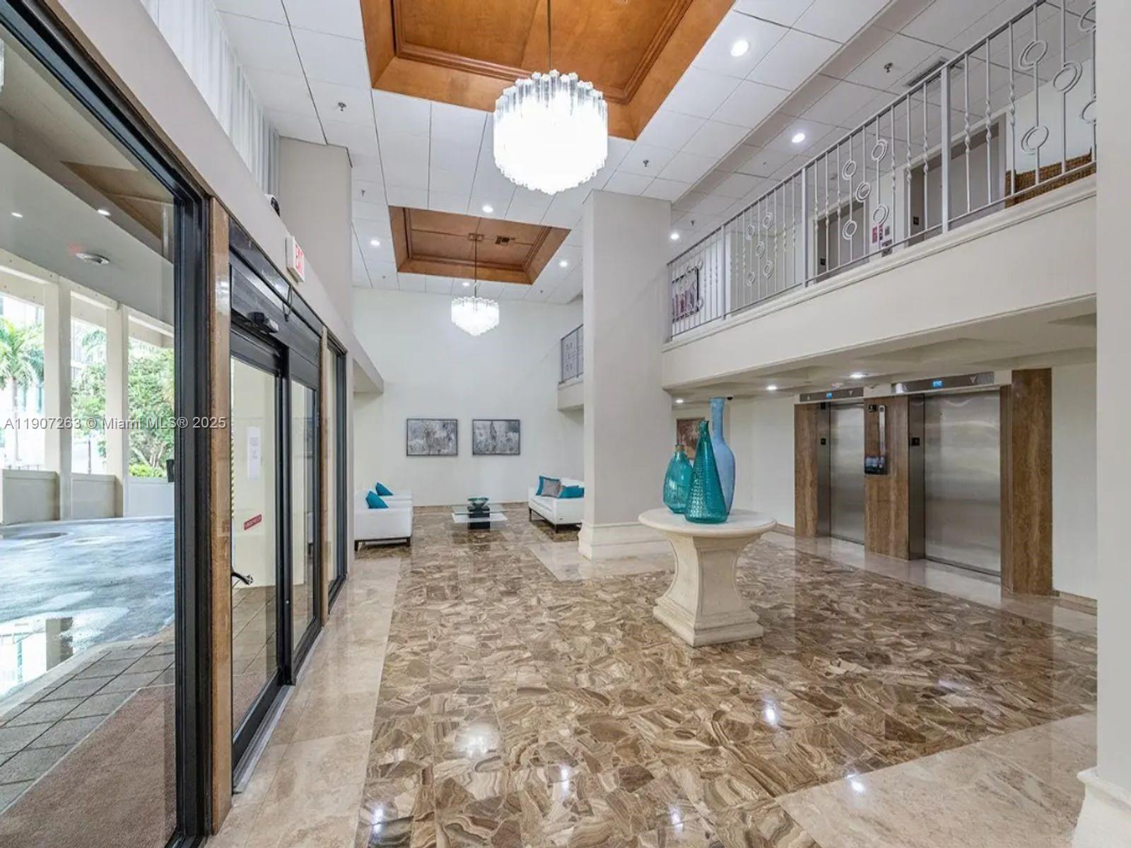 LE TRIANON CONDO - Residential