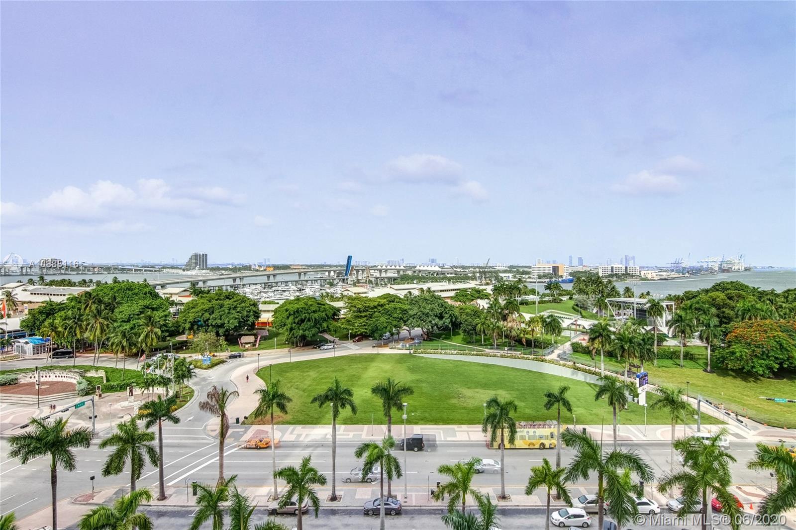 VIZCAYNE NORTH CONDO - Residential Lease