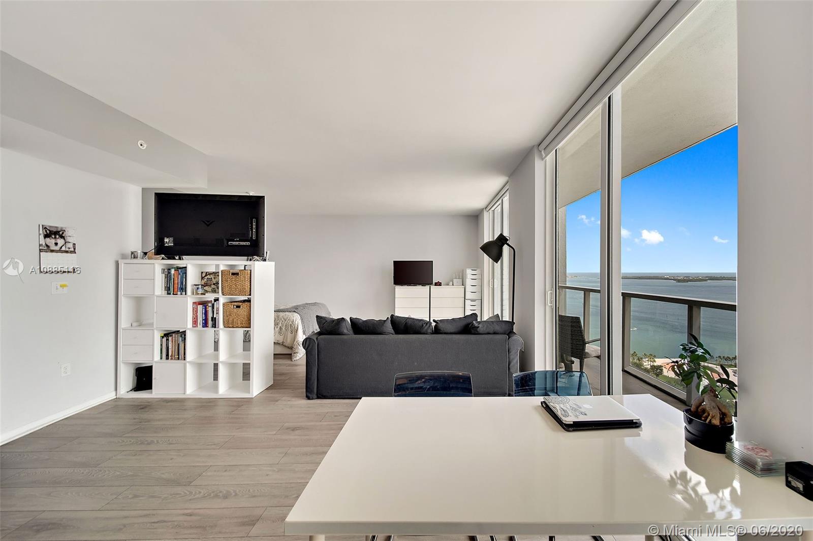 VIZCAYNE NORTH CONDO - Residential Lease