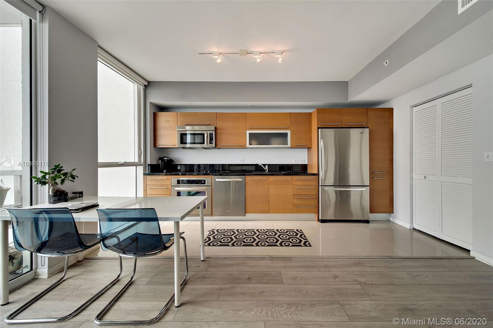 VIZCAYNE NORTH CONDO - Residential Lease