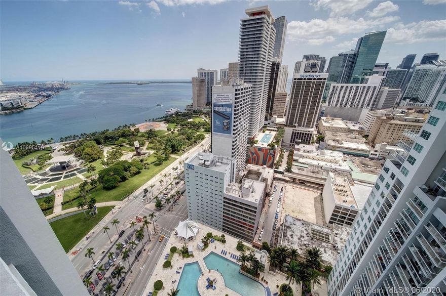 This condo offers spectacular views of open bay, port of Miami, Key Biscayne, Bayfront park and Brickell. This is a
spacious studio with new wood floors, and extra large balcony, overlooking 3 out of 4 heated pools of this luxury
residence in downtown Miami. Come and enjoy state of the art spa, fitness center, 2 business centers, 3 conference
rooms, 3 level clubhouse with movie theater, and only minutes away from the airport. Rent includes water, basic
cable, storage space, and 1 assigned parking. No pets are allowed as per association. Property available to move in on 09/01/2020.