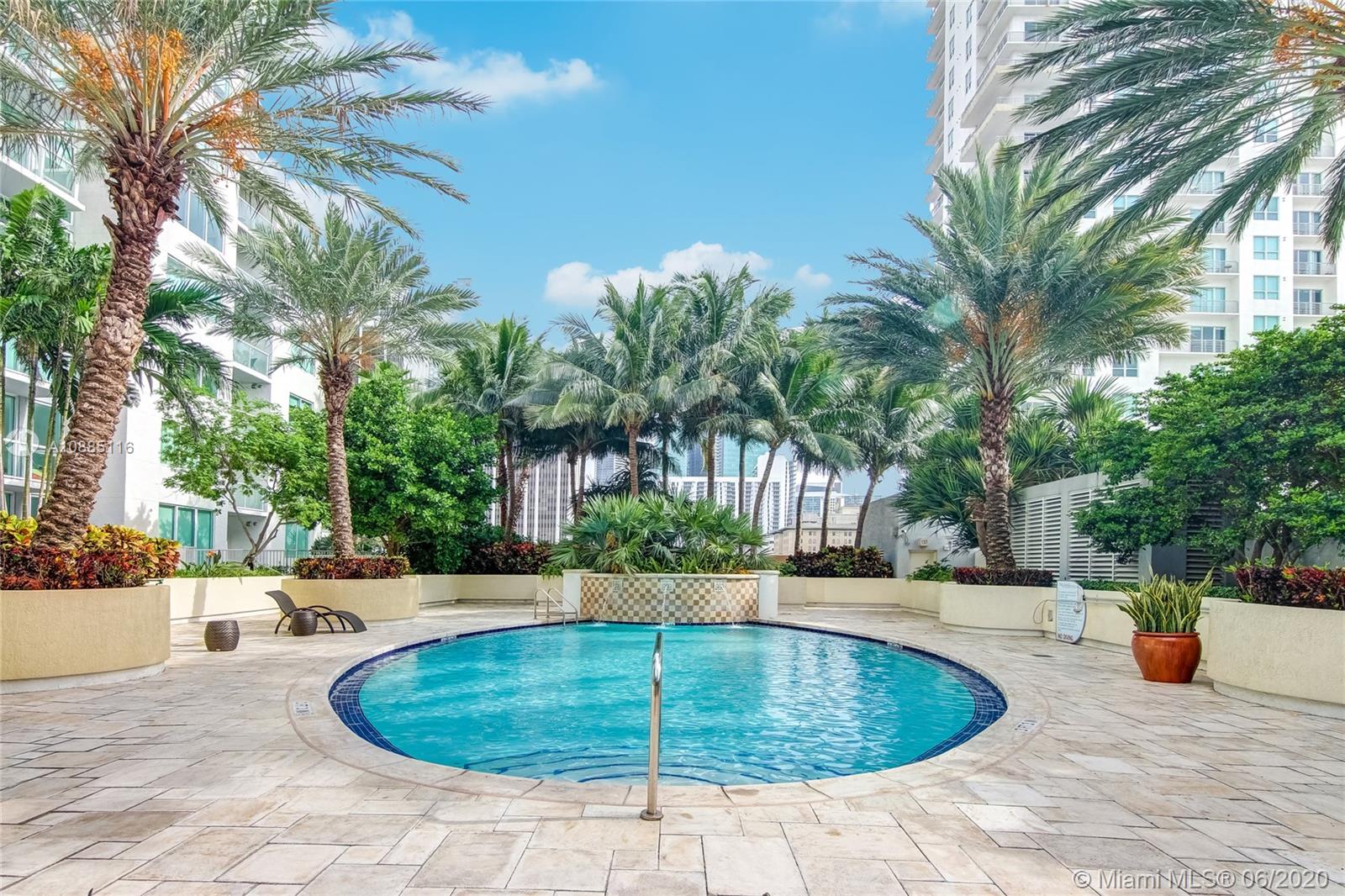 VIZCAYNE NORTH CONDO - Residential Lease