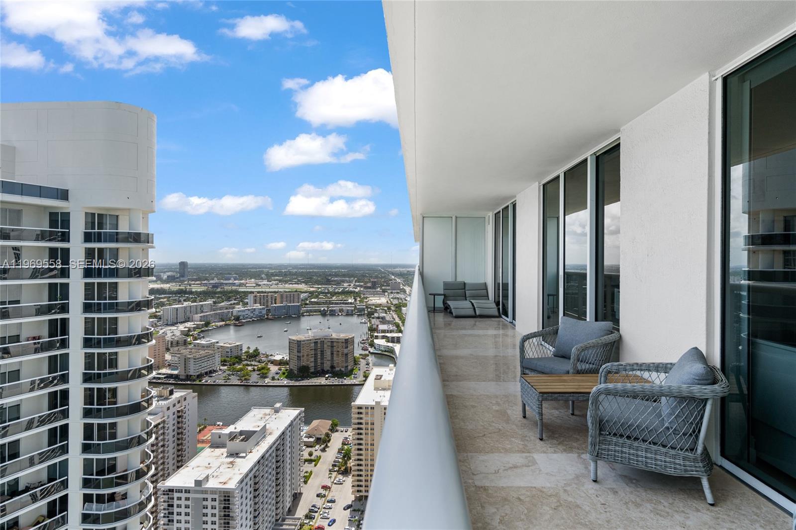 BEACH CLUB TWO CONDO - Residential Lease