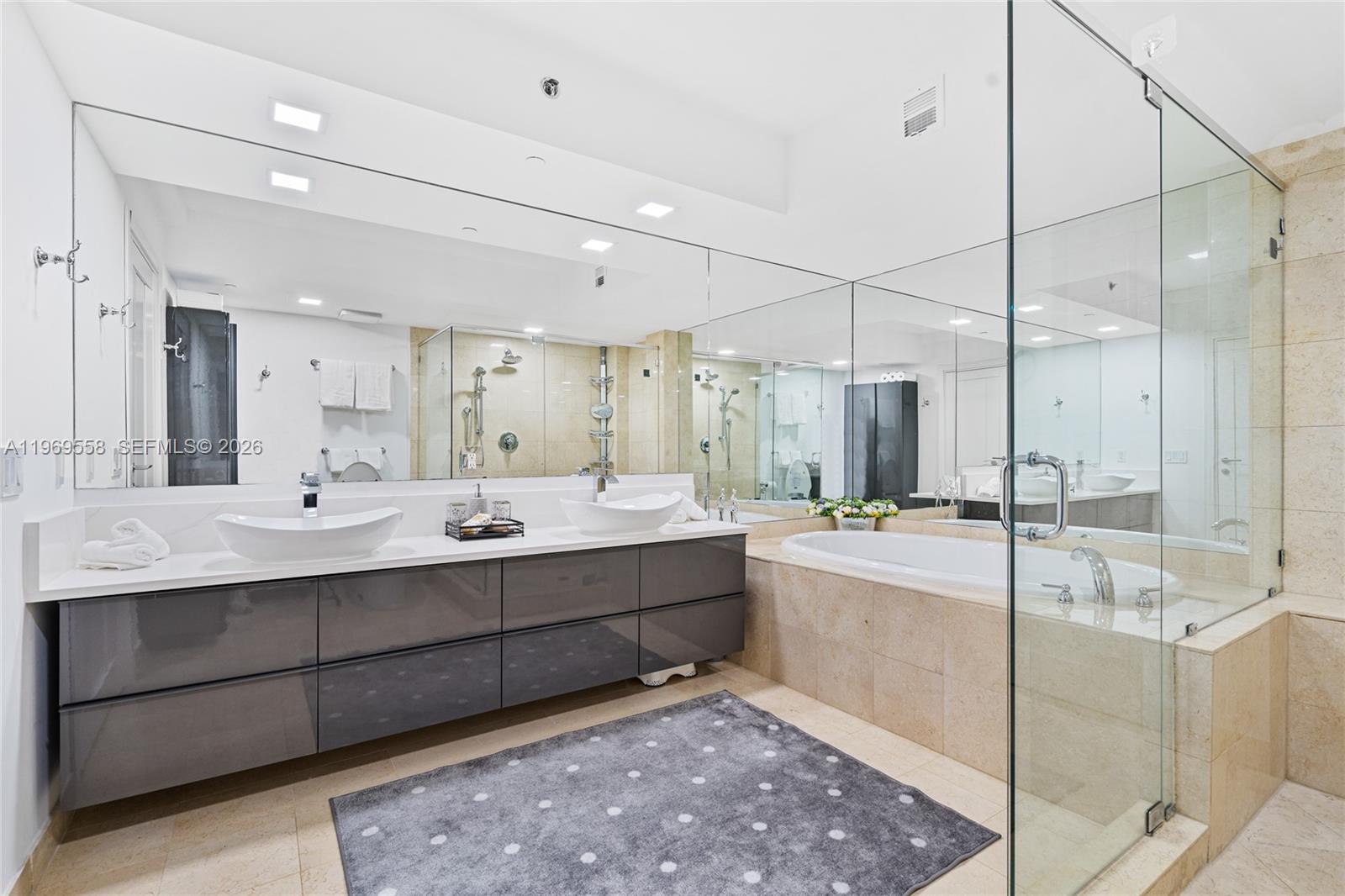 BEACH CLUB TWO CONDO - Residential Lease