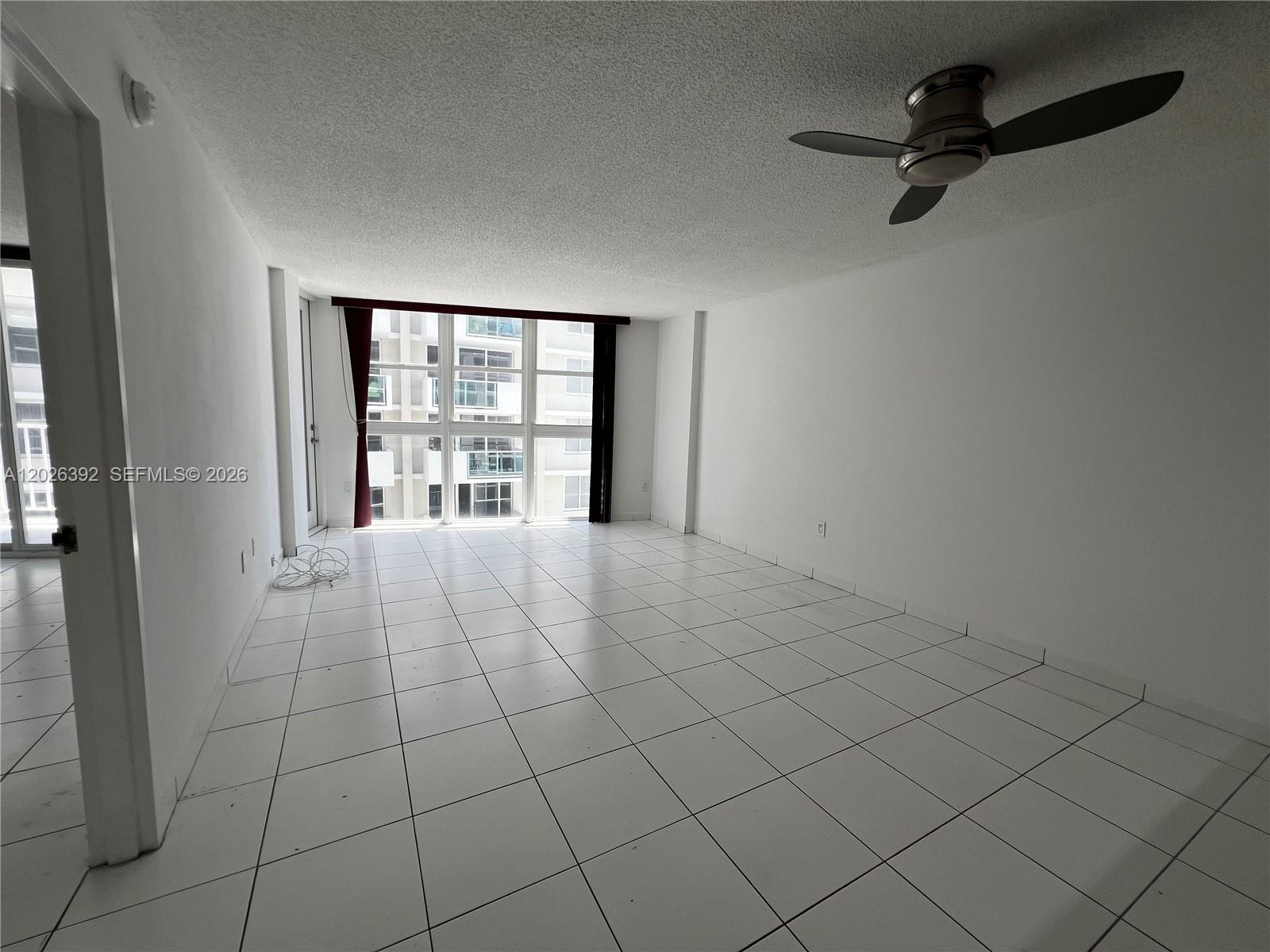 1228 West Ave 1114