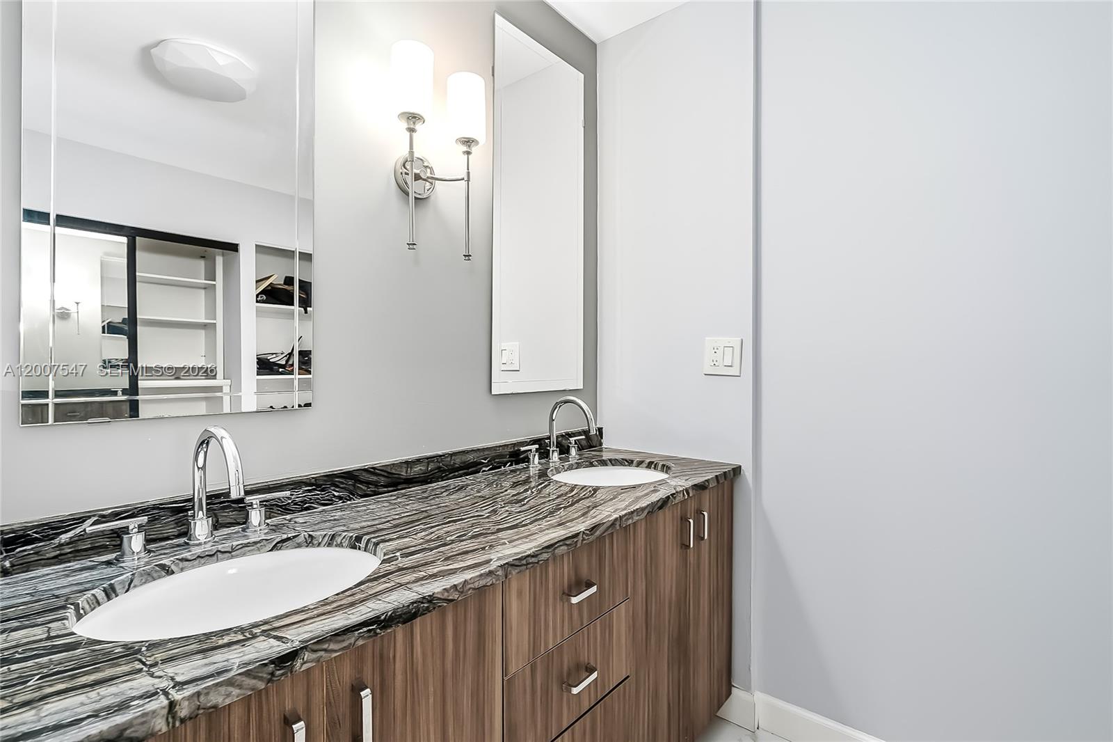 GRANDVIEW AT EMERALD HILL - Residential