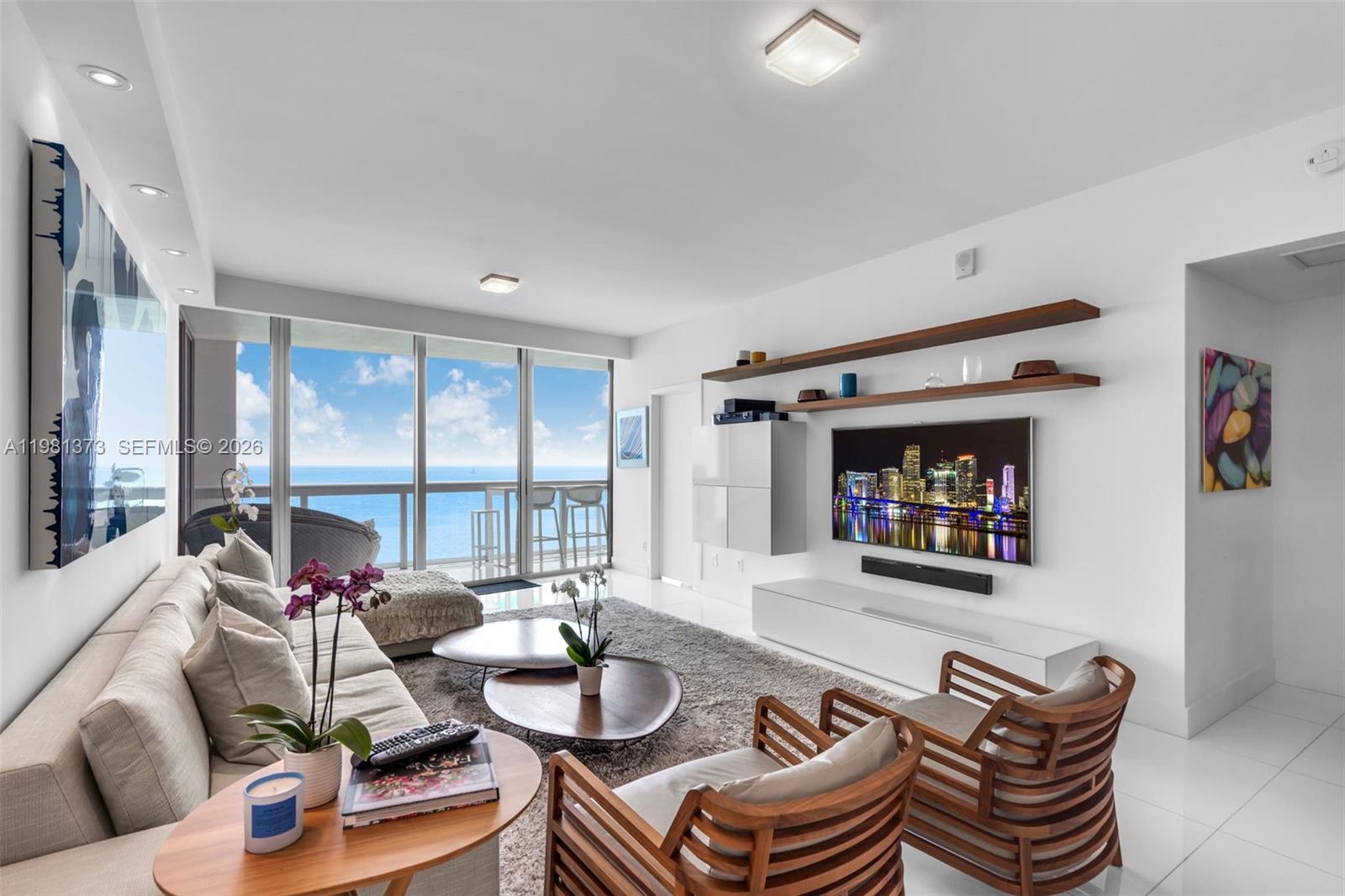 6899 Collins Ave 1602