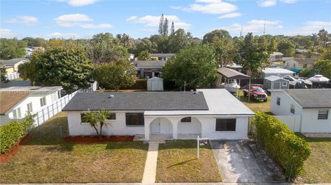 11532 SW 136th Ter Miami FL 33176