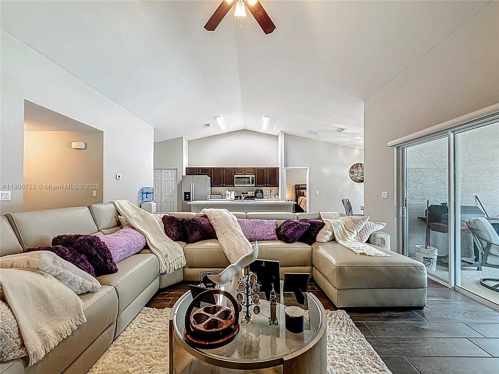 PORT ST LUCIE SECTION 44 - Residential