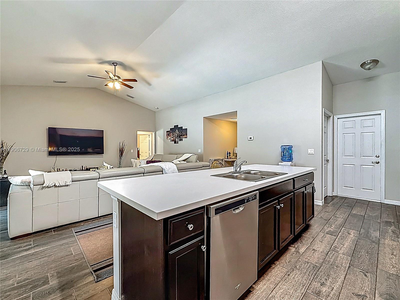 PORT ST LUCIE SECTION 44 - Residential