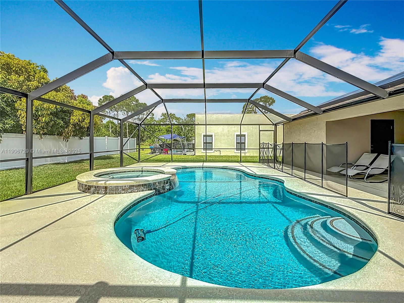 PORT ST LUCIE SECTION 44 - Residential