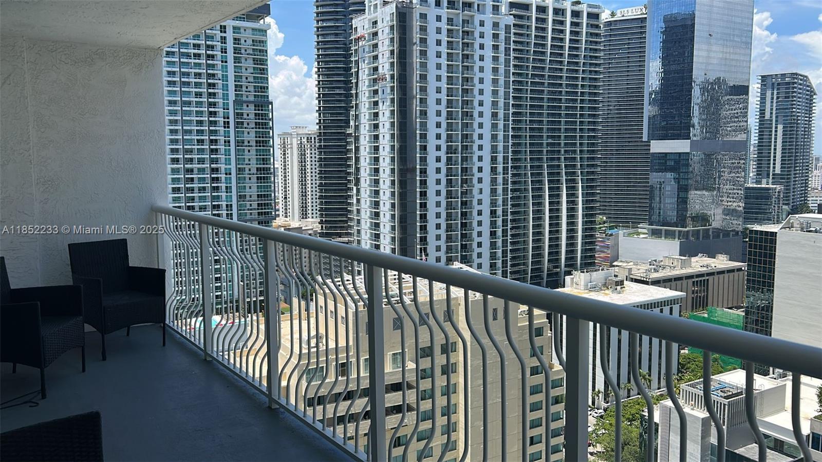 THE CLUB AT BRICKELL BAY - Residential