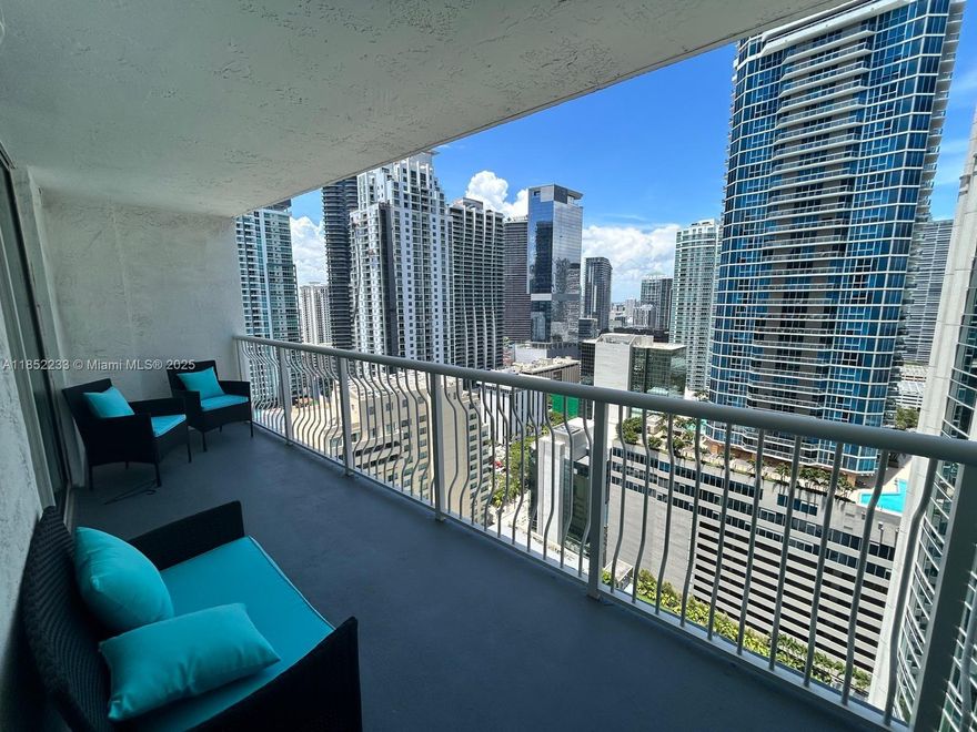 Experience ownership in one of the few Brickell buildings where Short-Term Rentals are legally permitted. This 1-bedroom, 1-bath residence offers stunning city skyline and bay views, an outstanding investment opportunity. Close distance to Brickell’s best restaurants, bars, shopping, and Brickell City Centre. Close to Miami International Airport, Wynwood, Little Havana, South Beach, FTX Arena, Bayfront Park, and LoanDepot Park. The building delivers luxury amenities, including two pools, a Jacuzzi, fitness center, social room, children’s playroom, valet parking, and more.