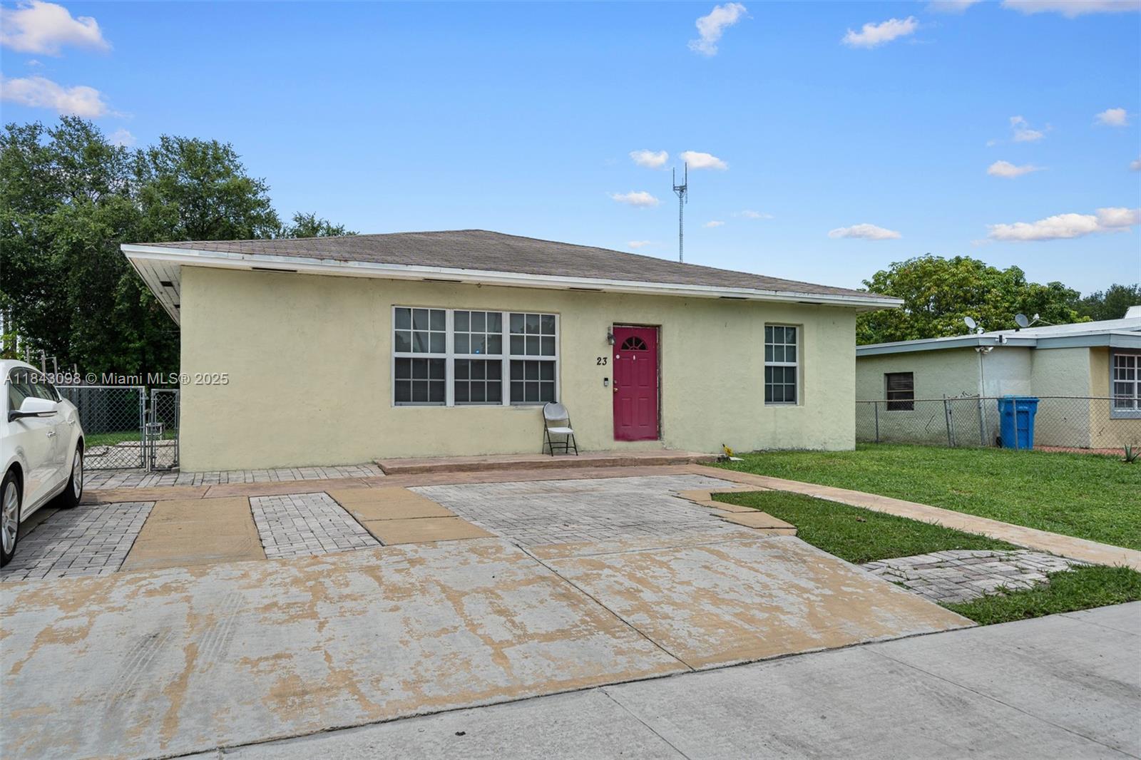 23 Allen Rd, West Park, FL, 33023/$525,000 3 23 Allen Rd