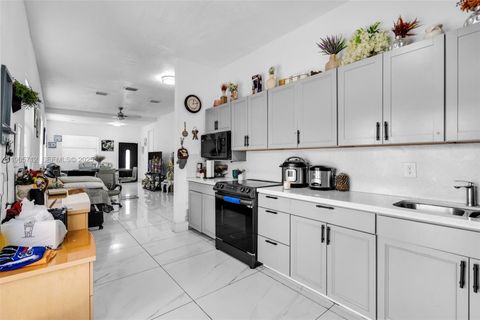 3166 NW 102nd St Miami FL 33147