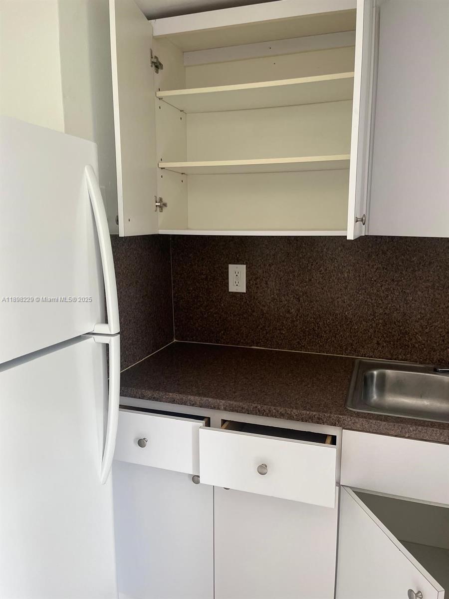 GRAND VIEW PARK - Residential Lease