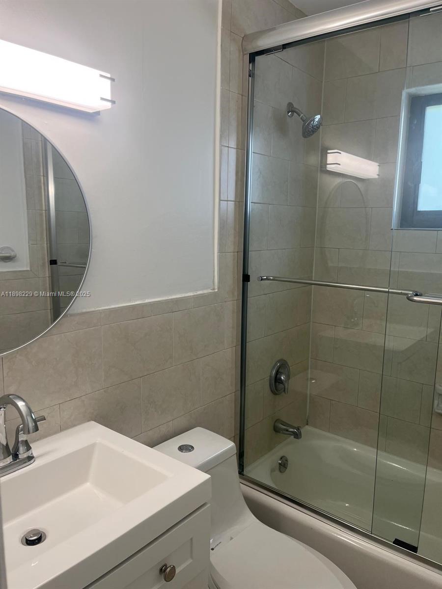 GRAND VIEW PARK - Residential Lease