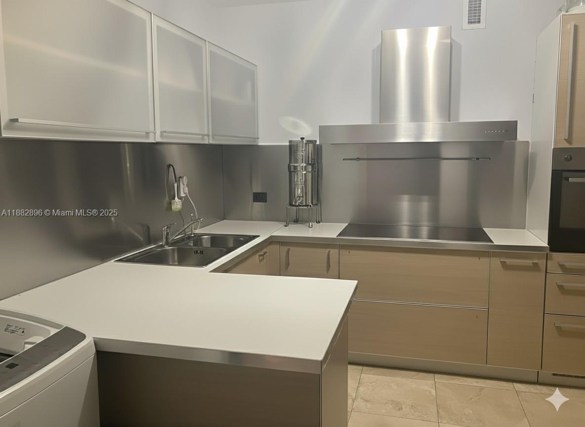 SEACOAST 5700 CONDO - Residential