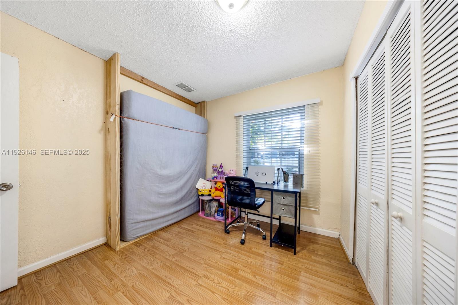 FLAMINGO ESTATES - Residential