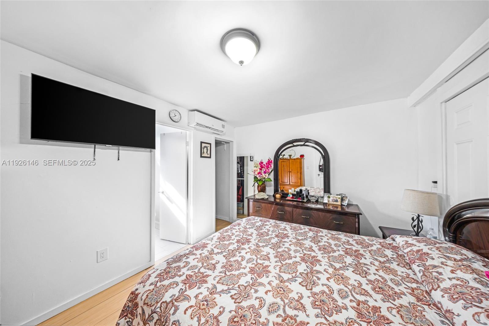 FLAMINGO ESTATES - Residential