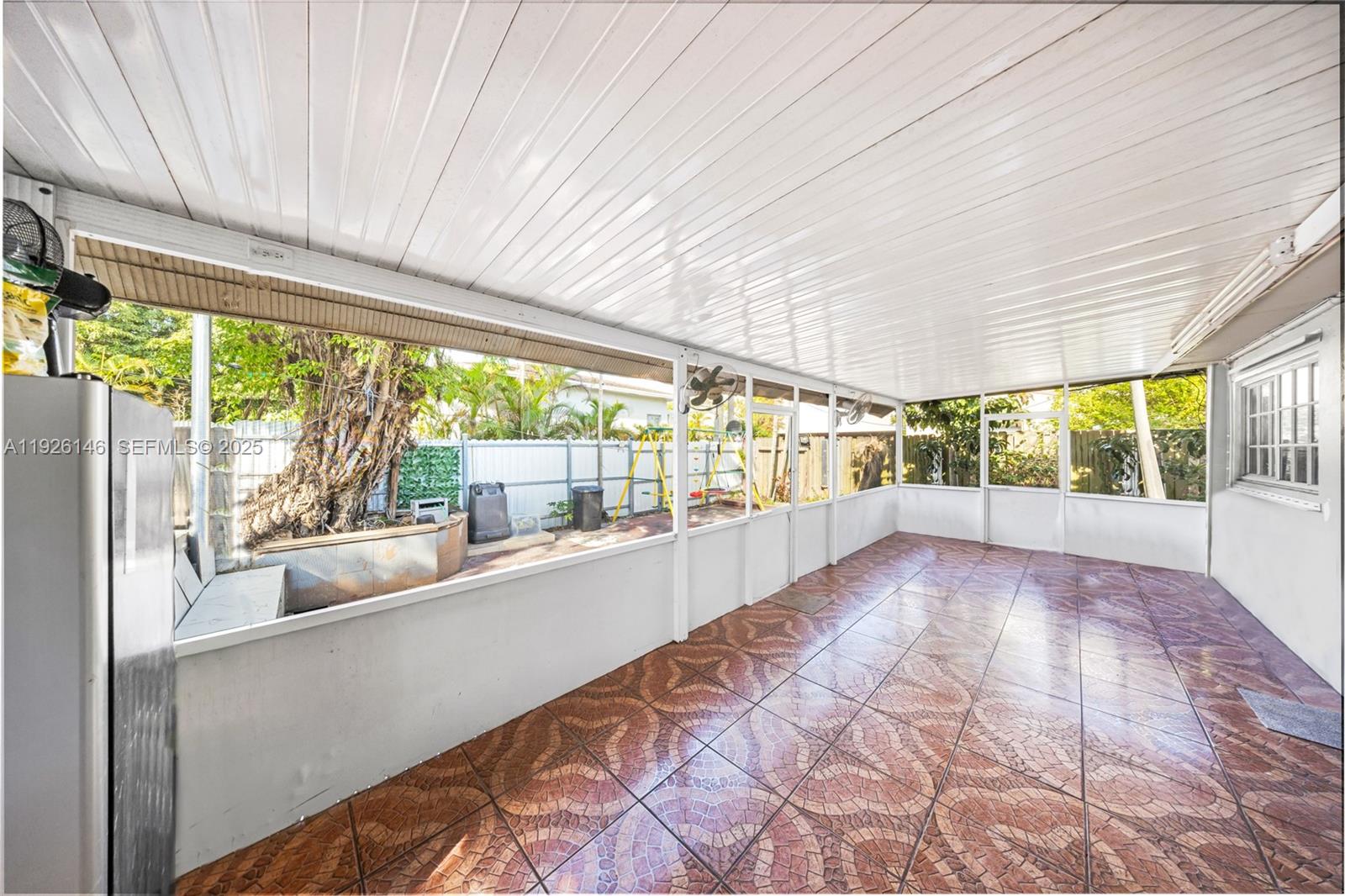 FLAMINGO ESTATES - Residential