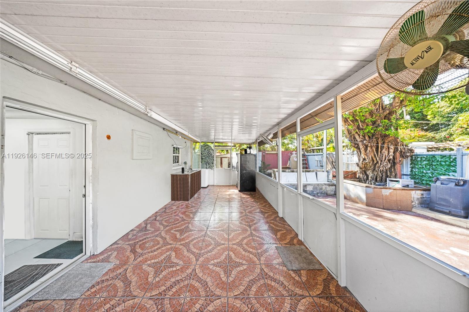 FLAMINGO ESTATES - Residential