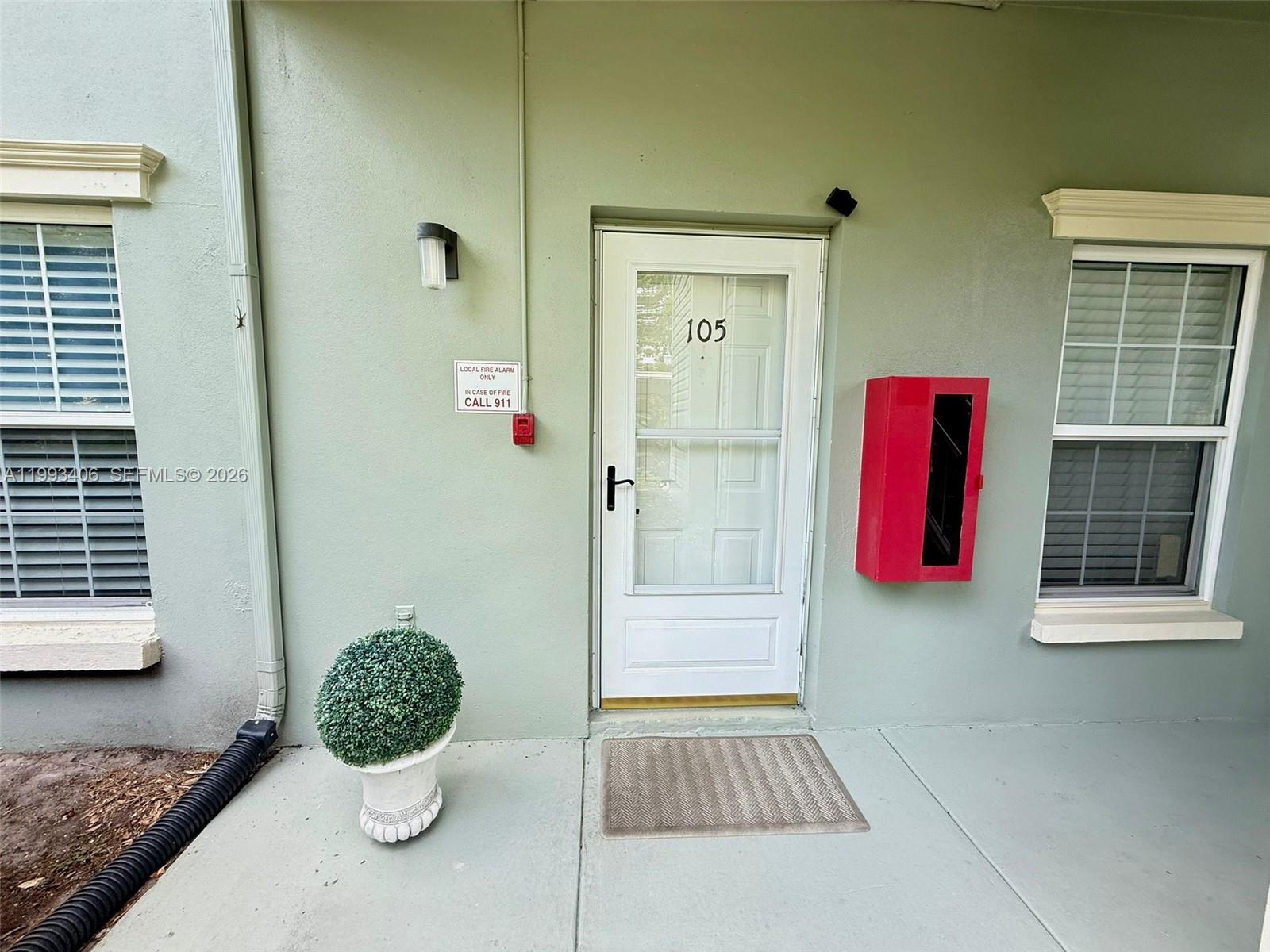 COUNTRY LAKES I CONDO PHAS - Residential