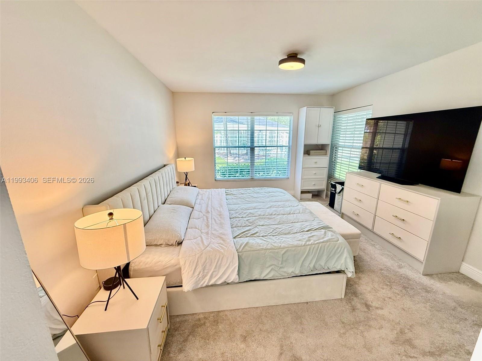 COUNTRY LAKES I CONDO PHAS - Residential