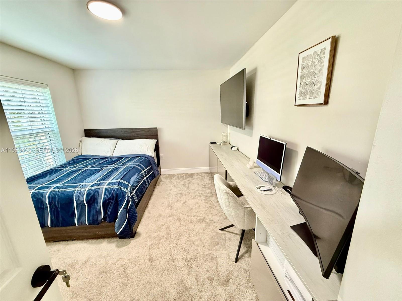 COUNTRY LAKES I CONDO PHAS - Residential