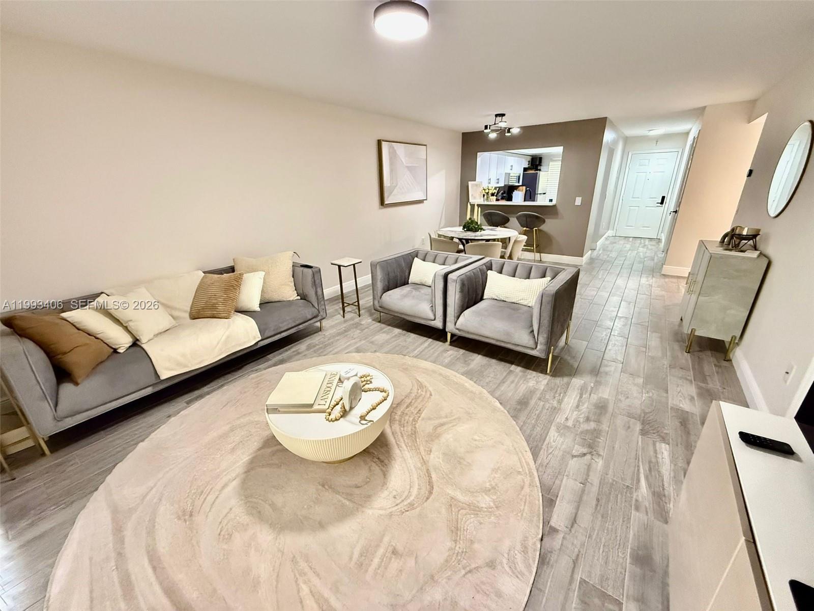 COUNTRY LAKES I CONDO PHAS - Residential