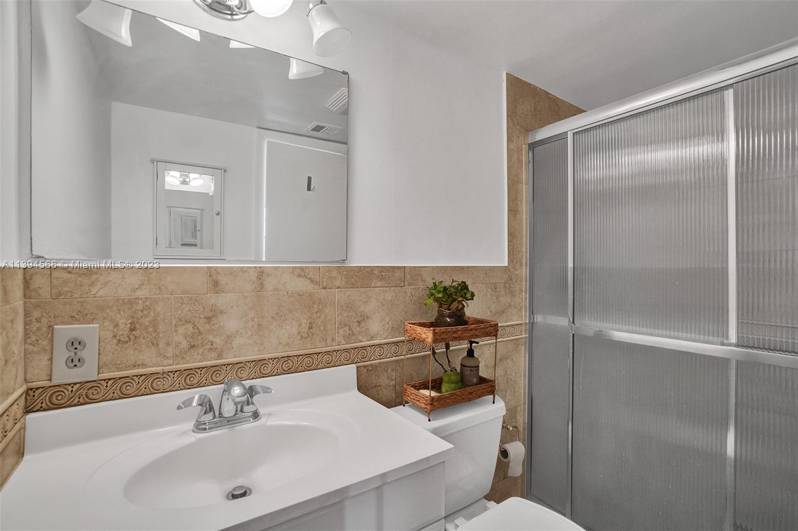 BOSTON PLAZA CONDO - Residential