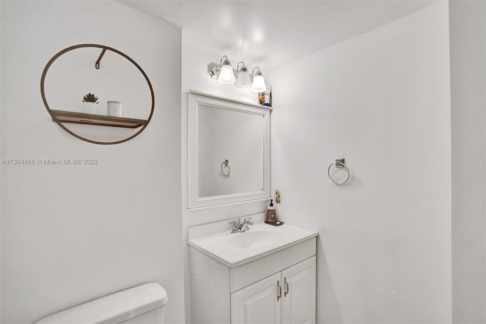 BOSTON PLAZA CONDO - Residential