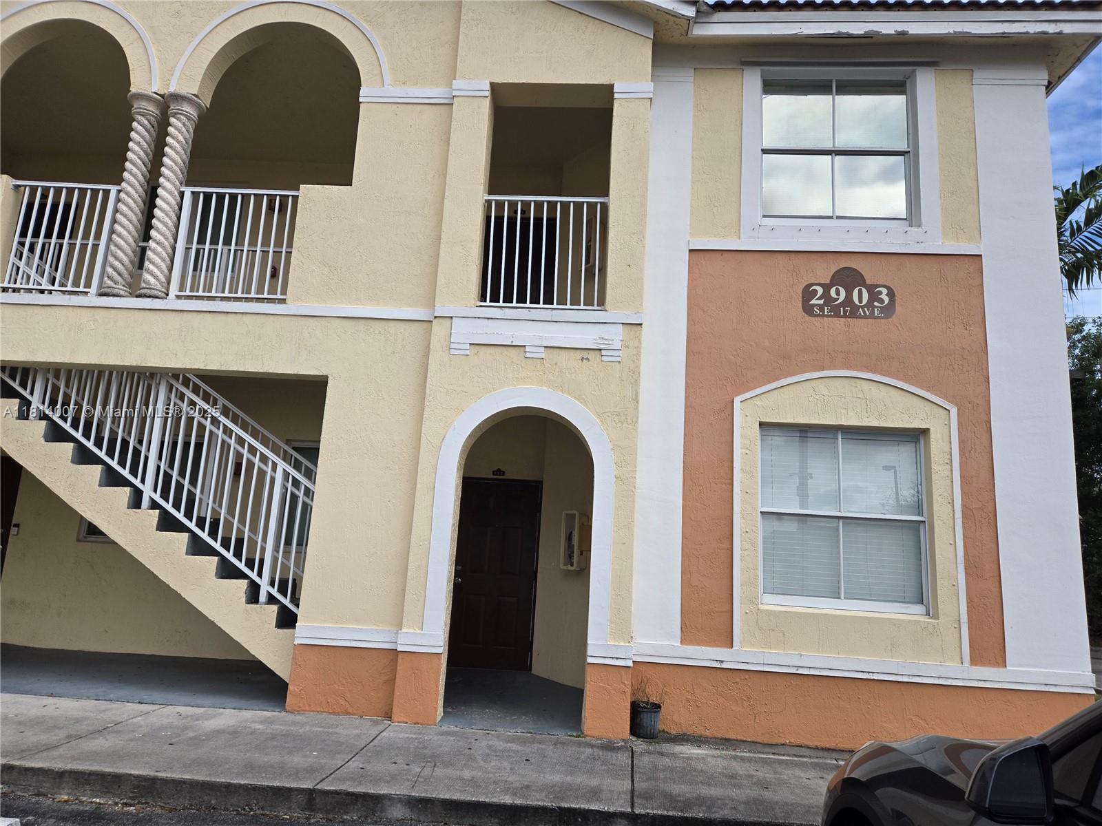 Rental Property at 2815 Se 16th Ave 203, Homestead, Miami-Dade County, Florida - Bedrooms: 3 
Bathrooms: 2  - $2,200 MO.