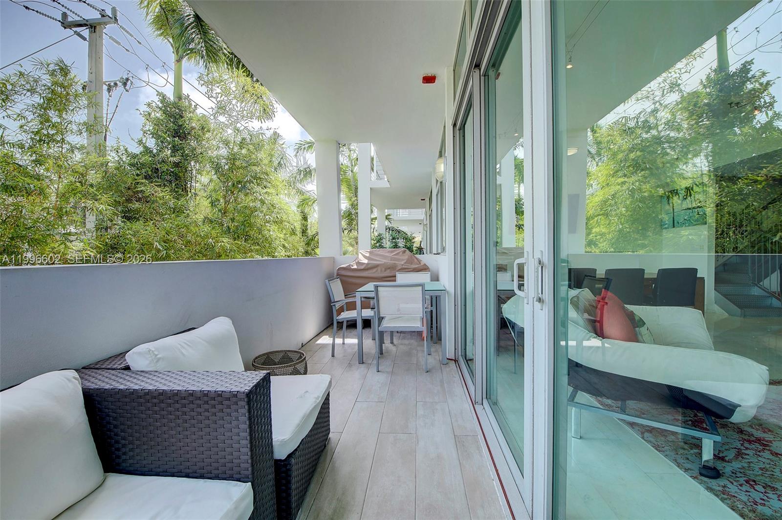 SO BE BAY CONDO - Residential Lease