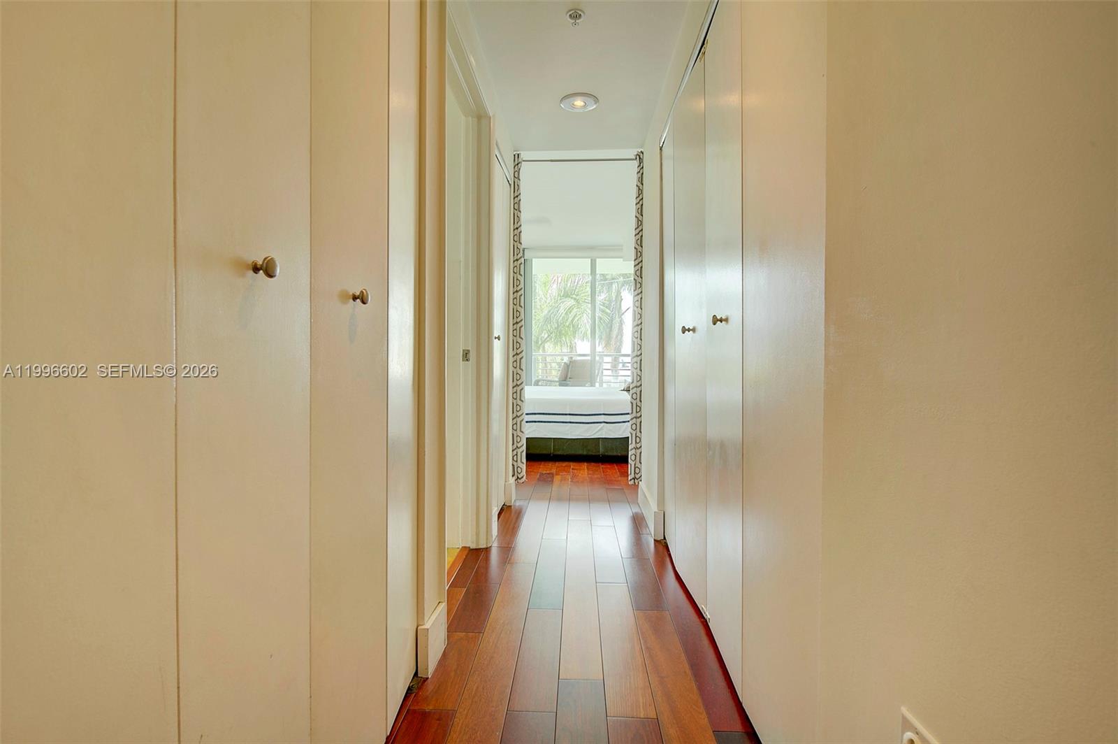 SO BE BAY CONDO - Residential Lease