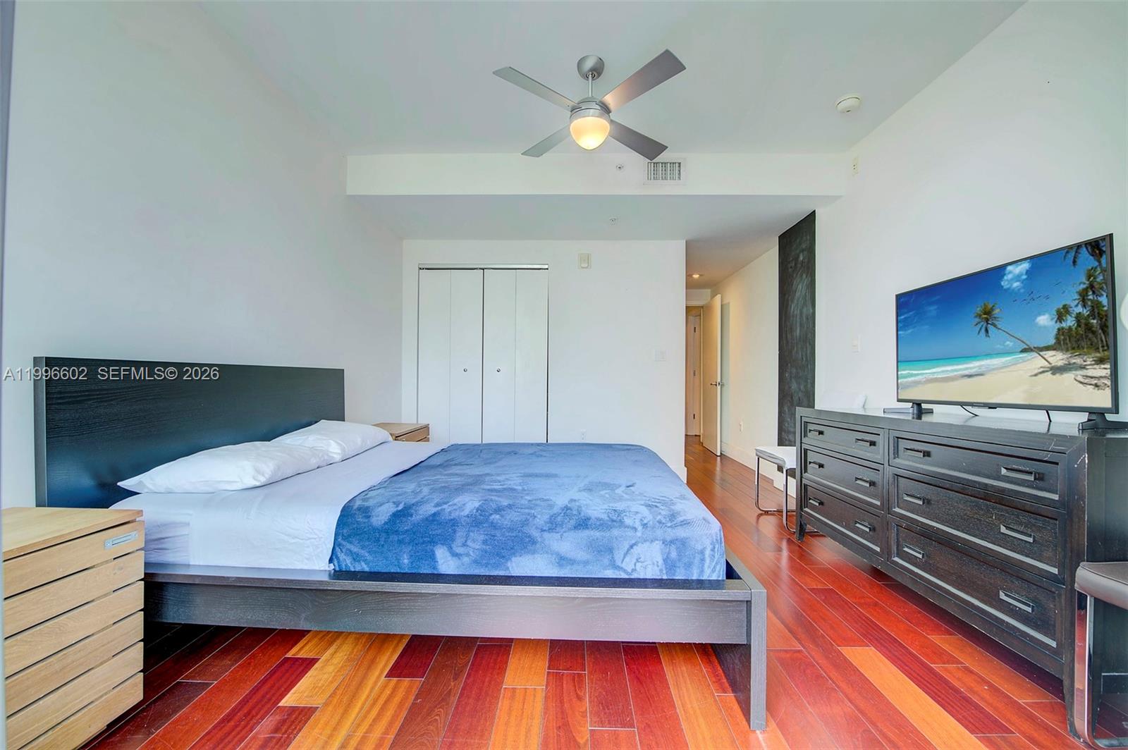 SO BE BAY CONDO - Residential Lease