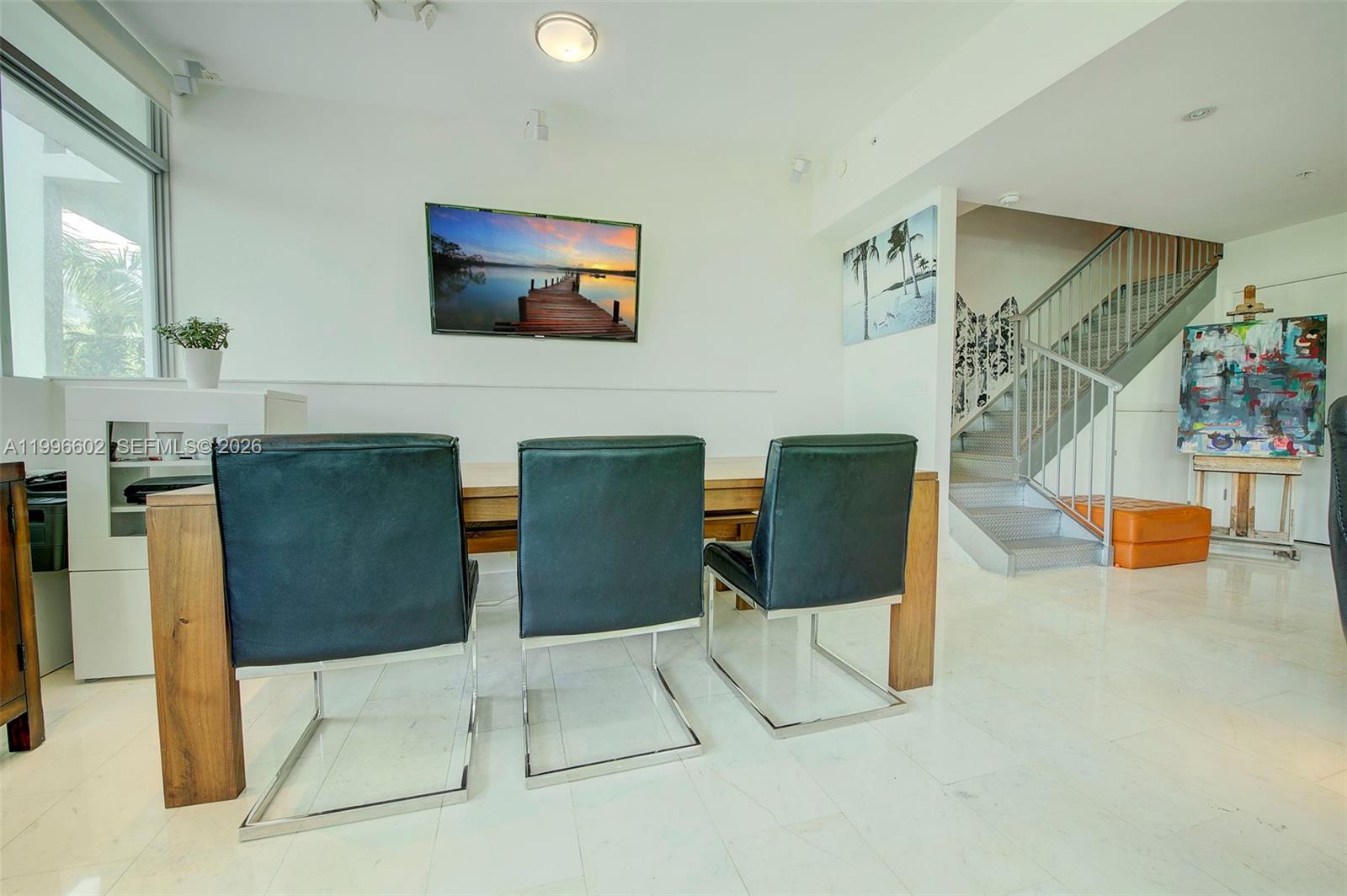 SO BE BAY CONDO - Residential Lease