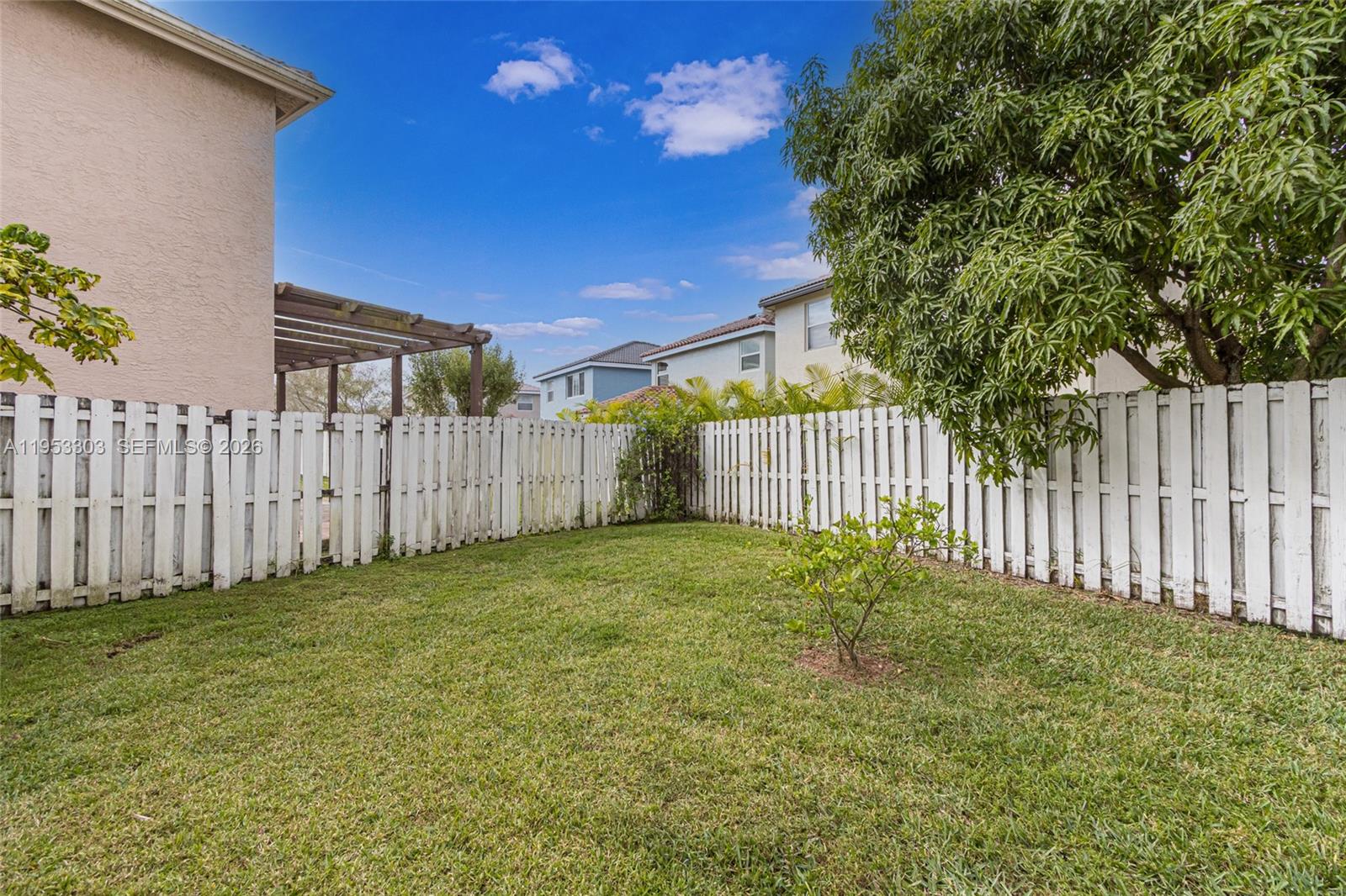 SILVER SHORES (PARCELS A - Residential