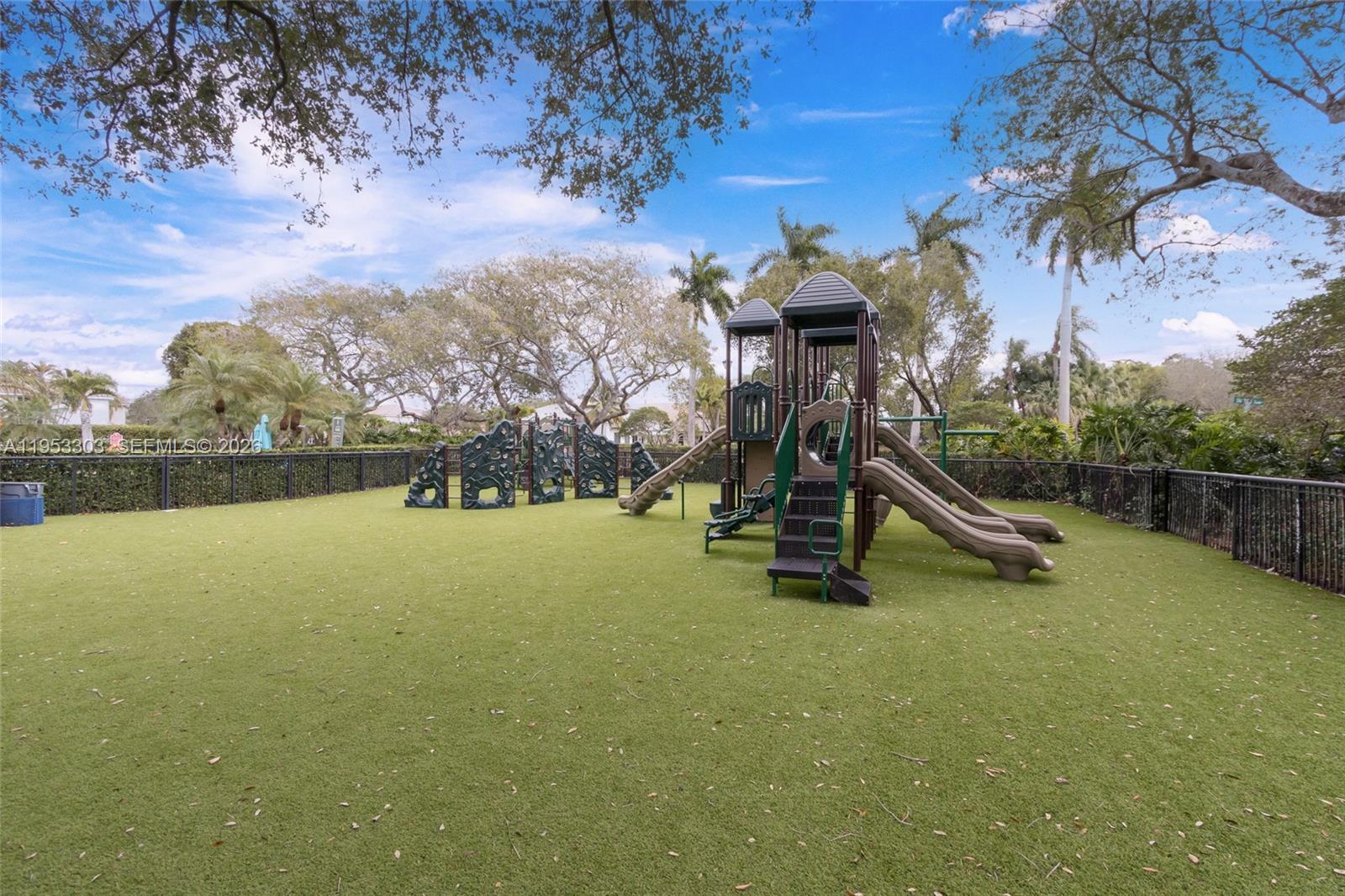 SILVER SHORES (PARCELS A - Residential